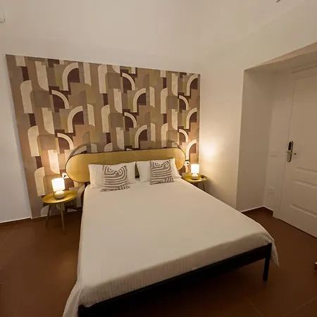 Pensionat Mimi Neapolitan - 3*
